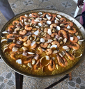 Paella para dois, com sangria